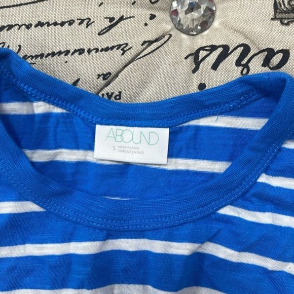 Abound Twist Front Pocket Tank Top - Picture 4 of 6